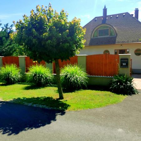 Balatonszárszó House4U 빌라 외부 사진